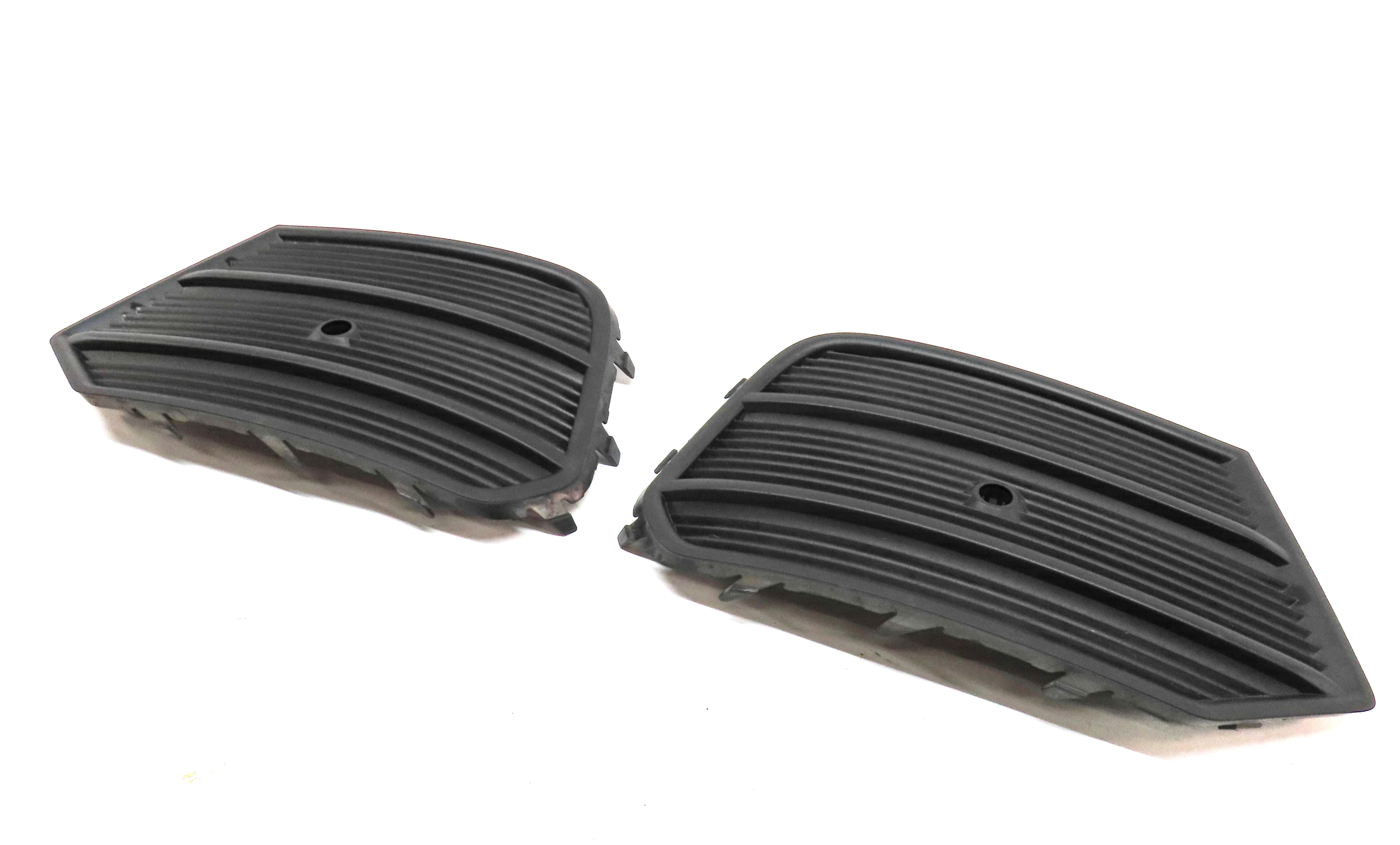 2016-2018 AUDI Q3 (8U) FRONT LEFT DRIVER LOWER BUMPER GRILLE TRIM — exact item pictured